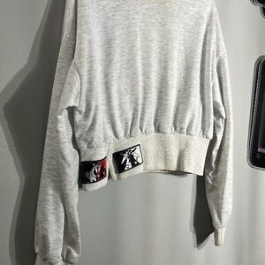 Light Gray Cropped Sweatshirt with Patch Detail